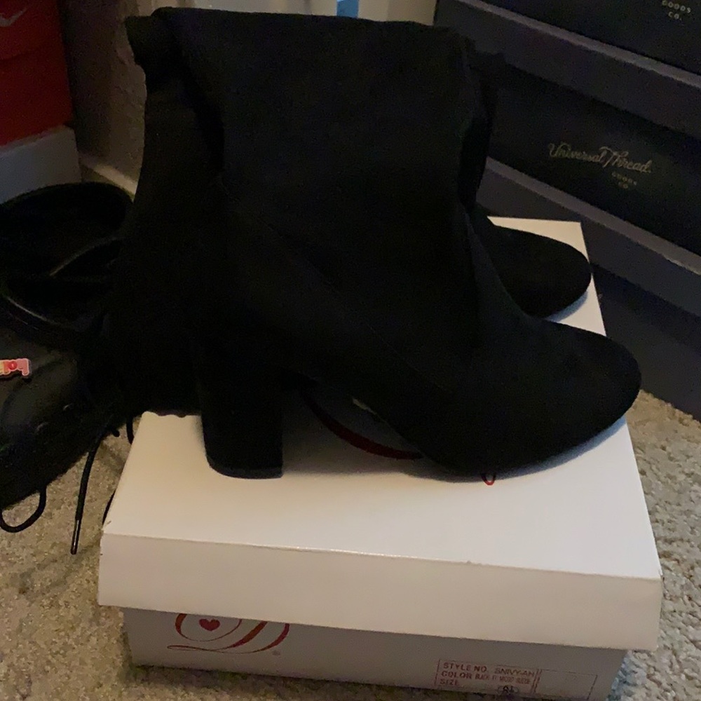 Black thigh high boots size 8 1/2